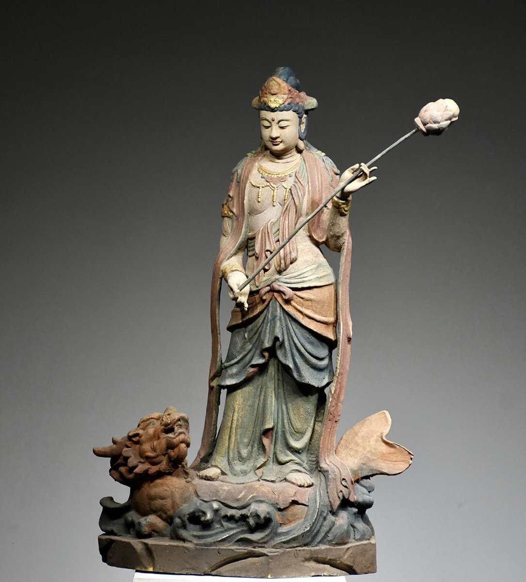 ▼渡鶴羽▼W0530明時代 楠木木彫彩絵鰲魚観音 楠木細工彫刻★仏教古美術★仏像★細密細工★廃寺旧蔵★廃寺買出品拍卖