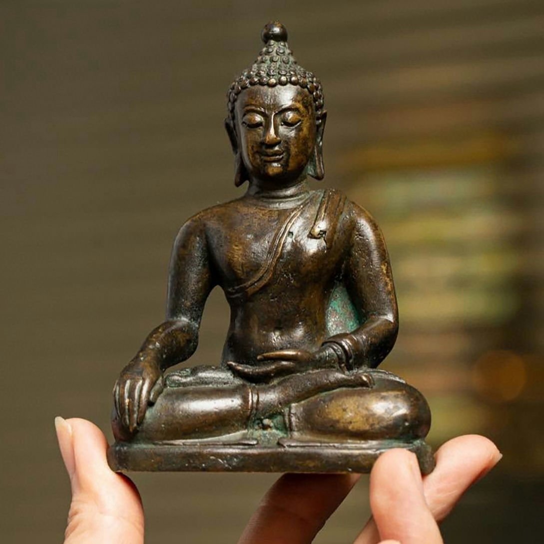 ▼渡鶴羽▼A3514清時代 仏教古美術 チベット密教 銅製 釈迦牟尼造像★仏像★細密細工★廃寺旧蔵★廃寺買出品拍卖