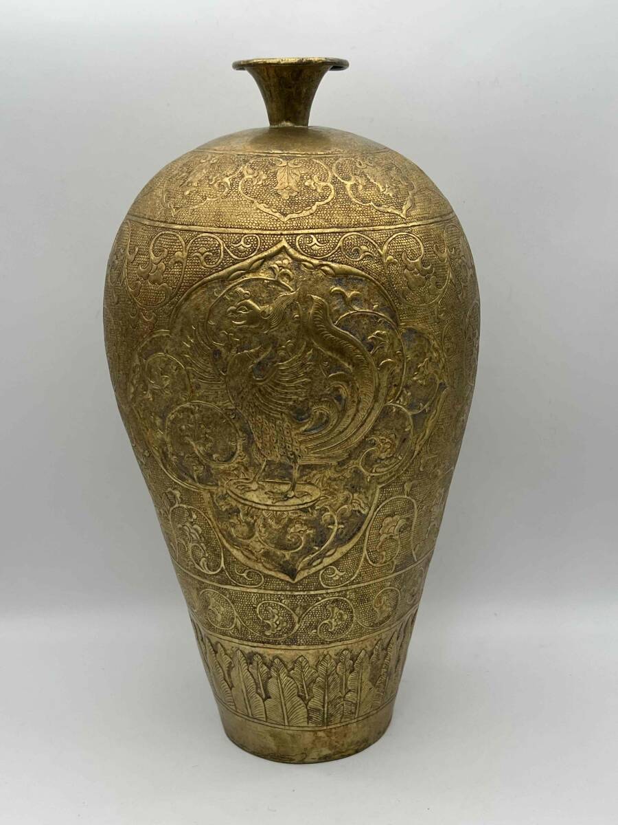 唐時代 金器 金象嵌 鏨彫龍鳳吉祥蓮唐草花芭蕉文大瓶 瑞獸図 瑞龍鳳凰紋 手工 精密繊細 【旧家蔵出し】希少貴重 中国古美術(E-83) 拍卖