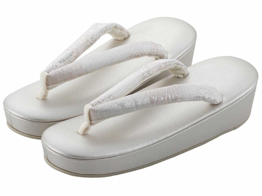 ■白梅■礼装用 草履 フォーマル 帯地 ぞうり 一枚芯 zh-336【結婚式 卒業式 訪問着 付下 色無地 入学式】拍卖