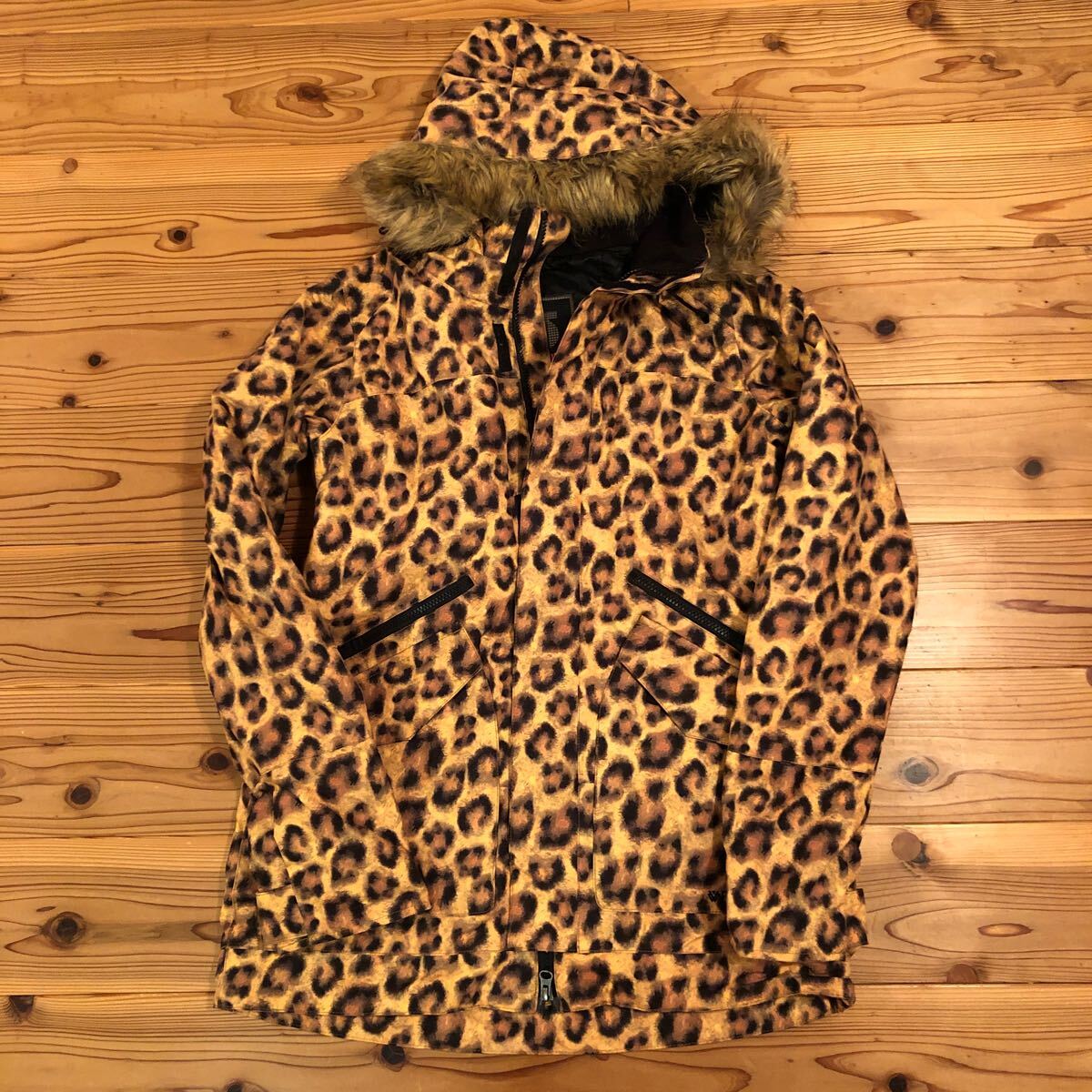 BURTON マウンテンパーカー M拍卖