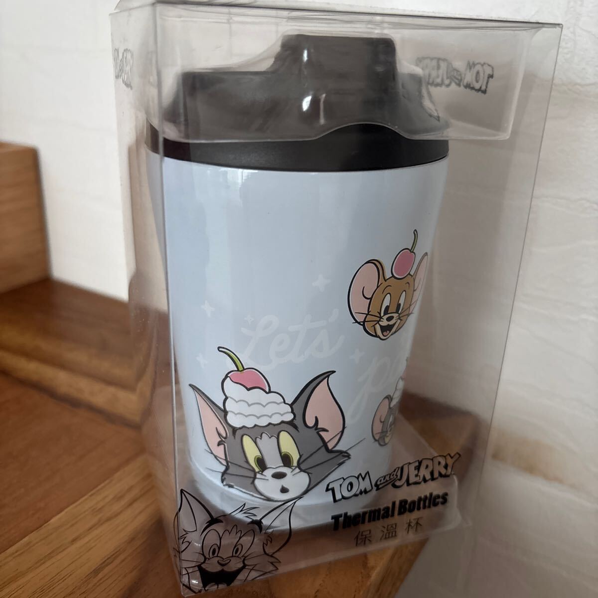 【新品未使用】☆トムとジェリー ☆ 蓋つき 蓋付きタンブラー ブルー 青 保温拍卖