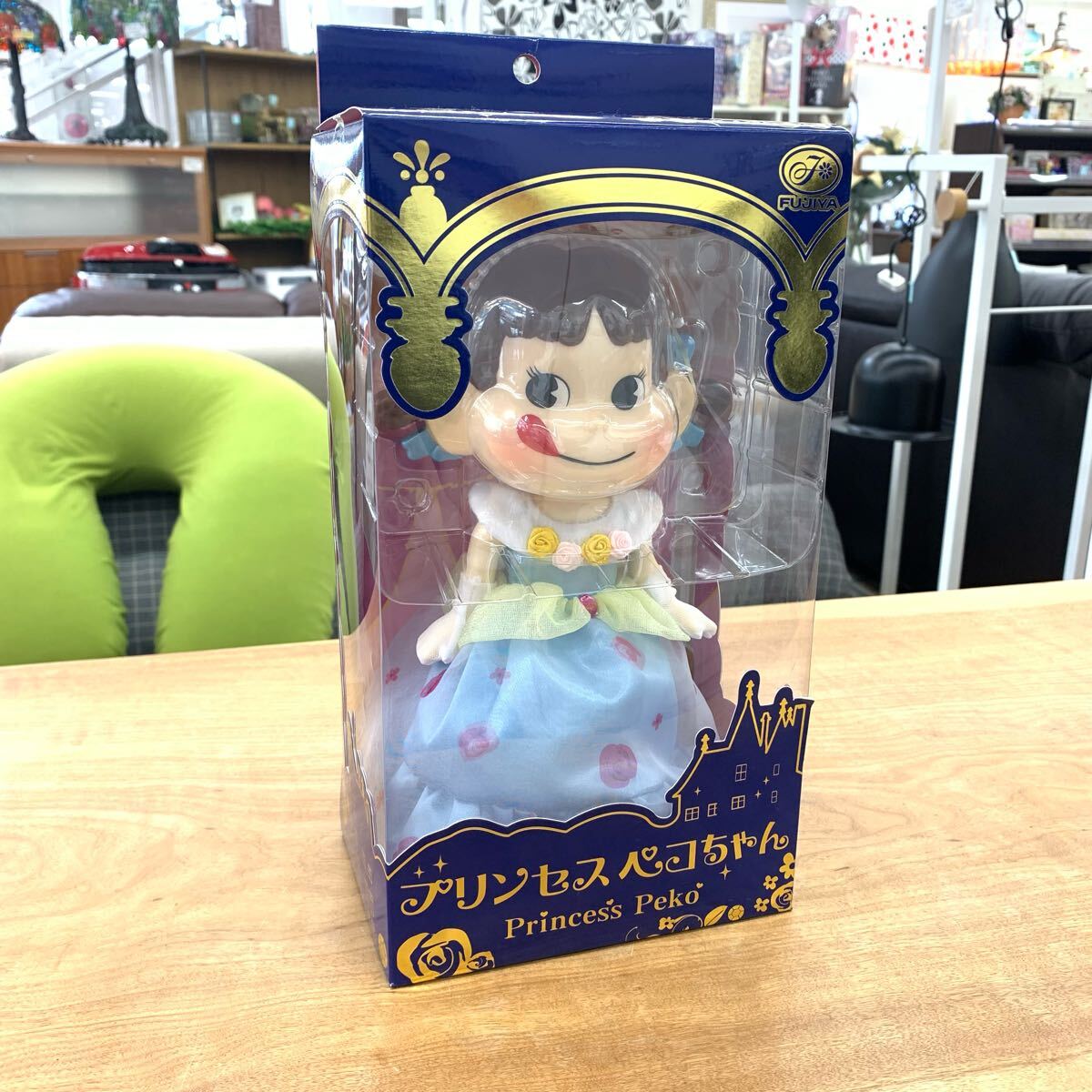 未使用 Princess Peko プリンセスペコちゃん 人形 ソフビ フィギュア 709拍卖