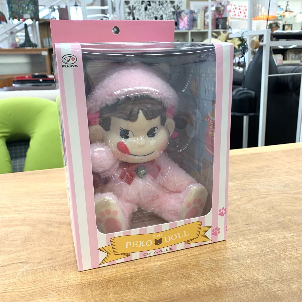 未使用 2019 Peko Doll ラブリーキャットペコぬいぐるみ ペコちゃん 人形 ソフビ フィギュア 711拍卖