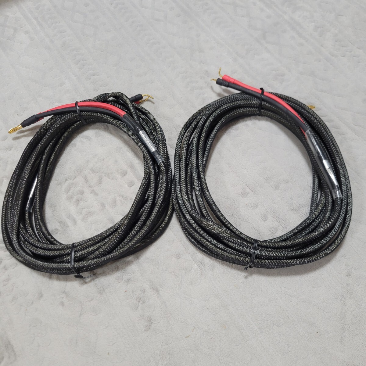 即決 WYVERN AUDIO スピーカーケーブル 5m 2本 送料230円~拍卖