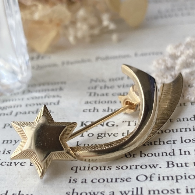 ヴィンテージブローチ 流れ星 ゴールドトーン シューティングスター ピンブローチ☆vintage jewelry accessoriesR0595拍卖