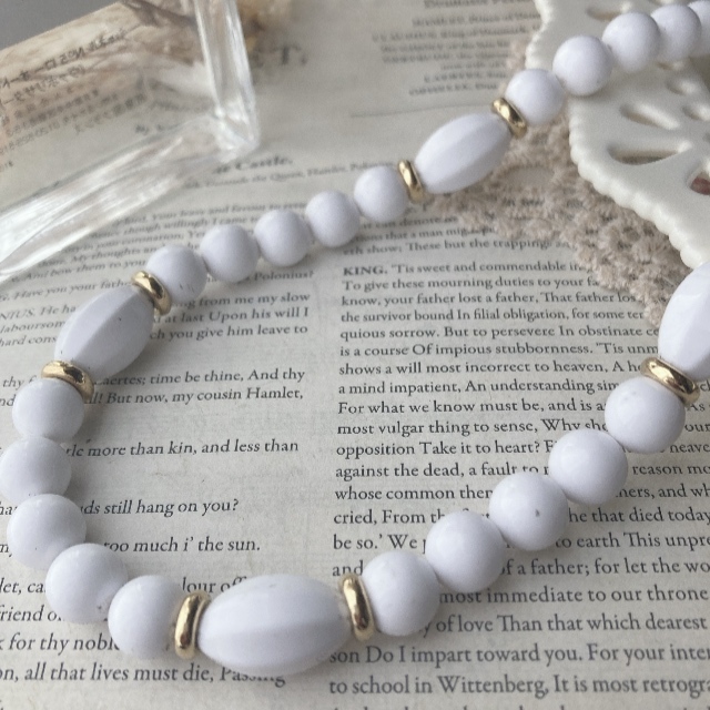 ネックレス ショート ホワイト アクリル おおぶり ゴールド さわやか 軽量☆vintage jewelry accessoriesR0638拍卖