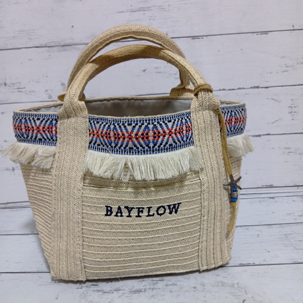 ★他でも即決出品中★超人気定番名作モデル! 形がとても良い!BAYFLOW/ベイフロー/白/ホワイト/高品質/トート/ハンド/バッグ/使い勝手抜群拍卖