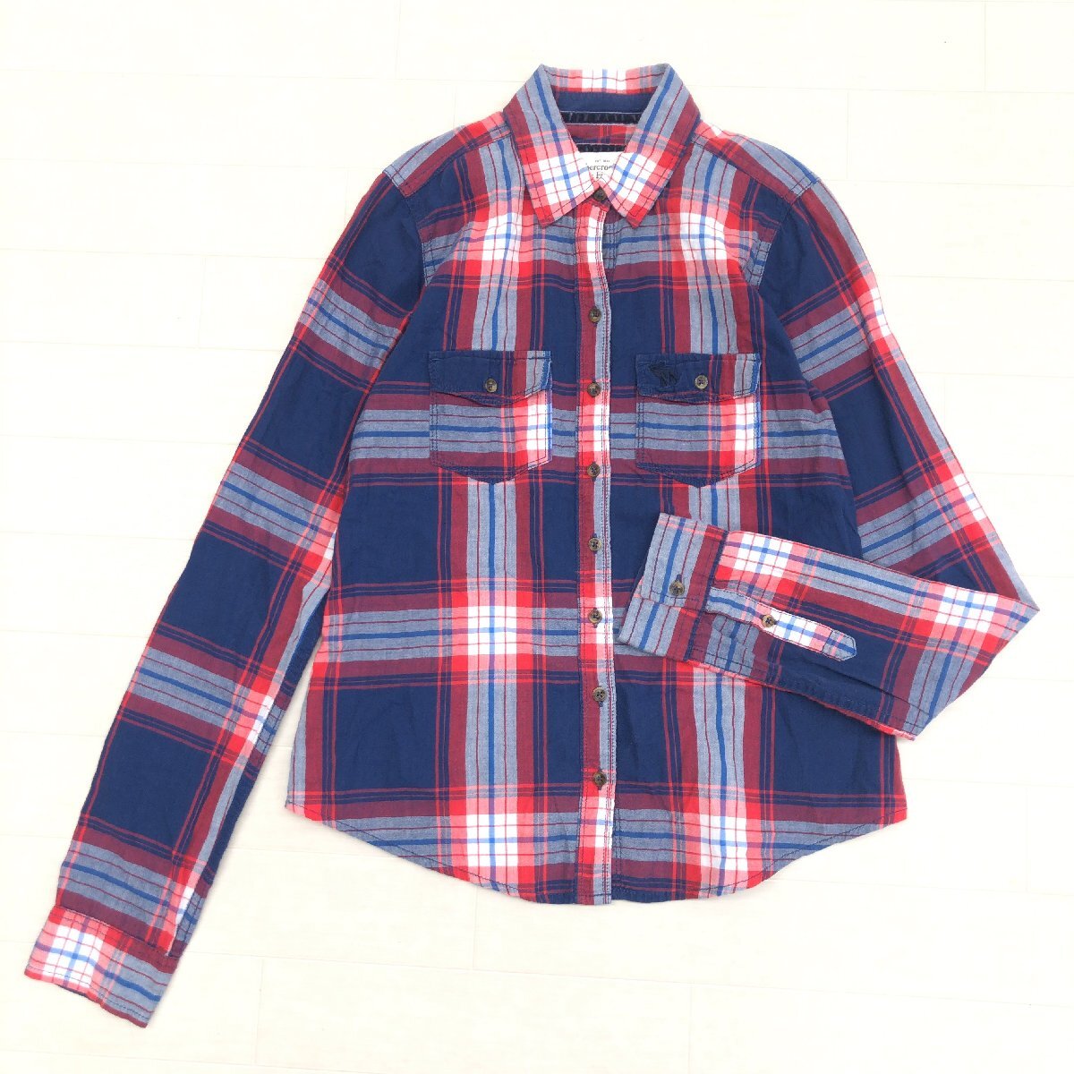 美品 Abercrombie&Fitch アバクロンビー&フィッチ コットン100% ロゴ刺繍 タータンチェック シャツ XS ブラウス 長袖 アメカジ レディース拍卖