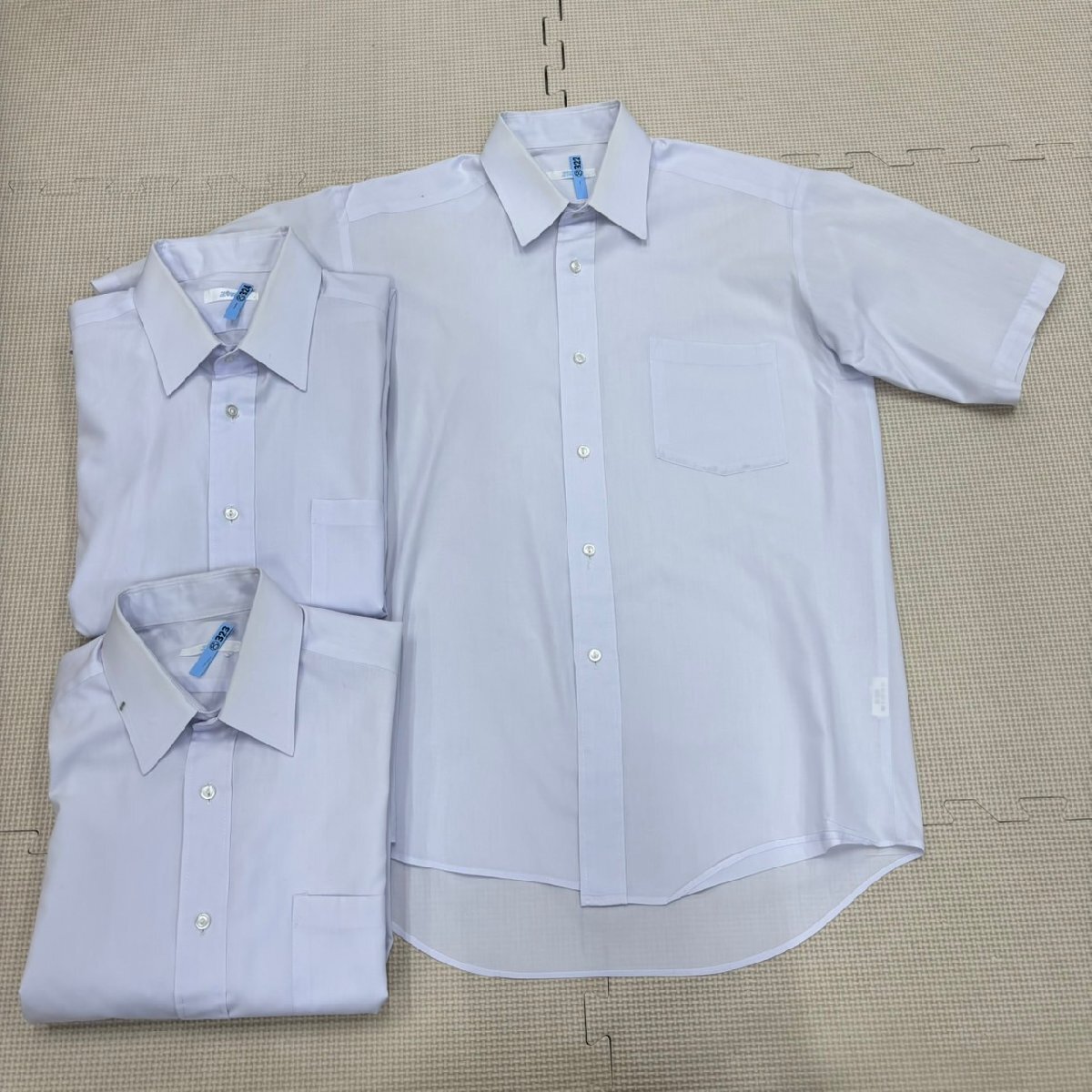 Y1781/T1429(中古)栃木県 作新学院中等部 男子制服 3点 /指定品/半袖シャツ/S程度/着丈:約72cm/M~L程度/着丈:約76cm/夏服/Zippy/卒業生品拍卖