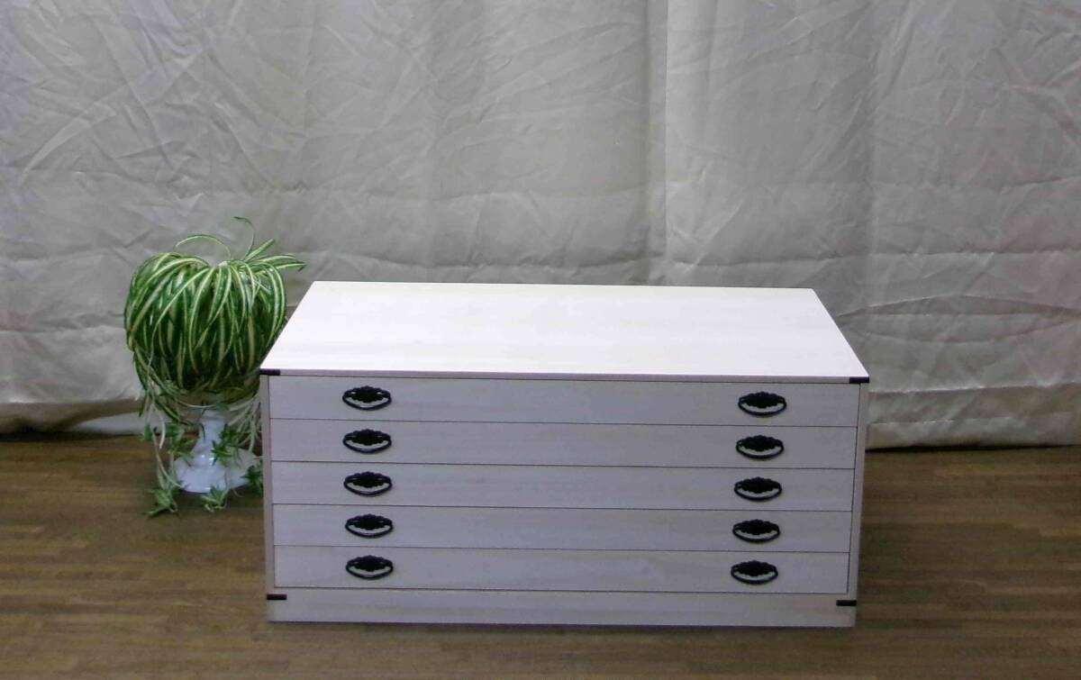 衣装箱5段 通常品(91cm巾)より8cm長い99cm巾 大きな和服を包むたとう紙が入ります(内寸93×39cm) 桐箱 タンス 和服入れ 日本製拍卖
