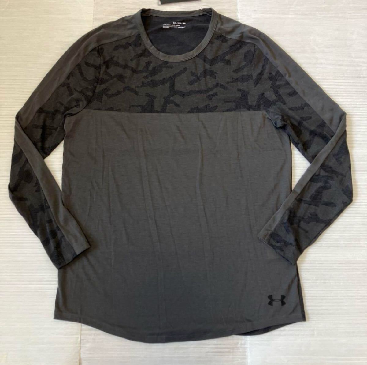 送料無料 新品 underarmour スレッドボーン エリート ロングスリーブ拍卖