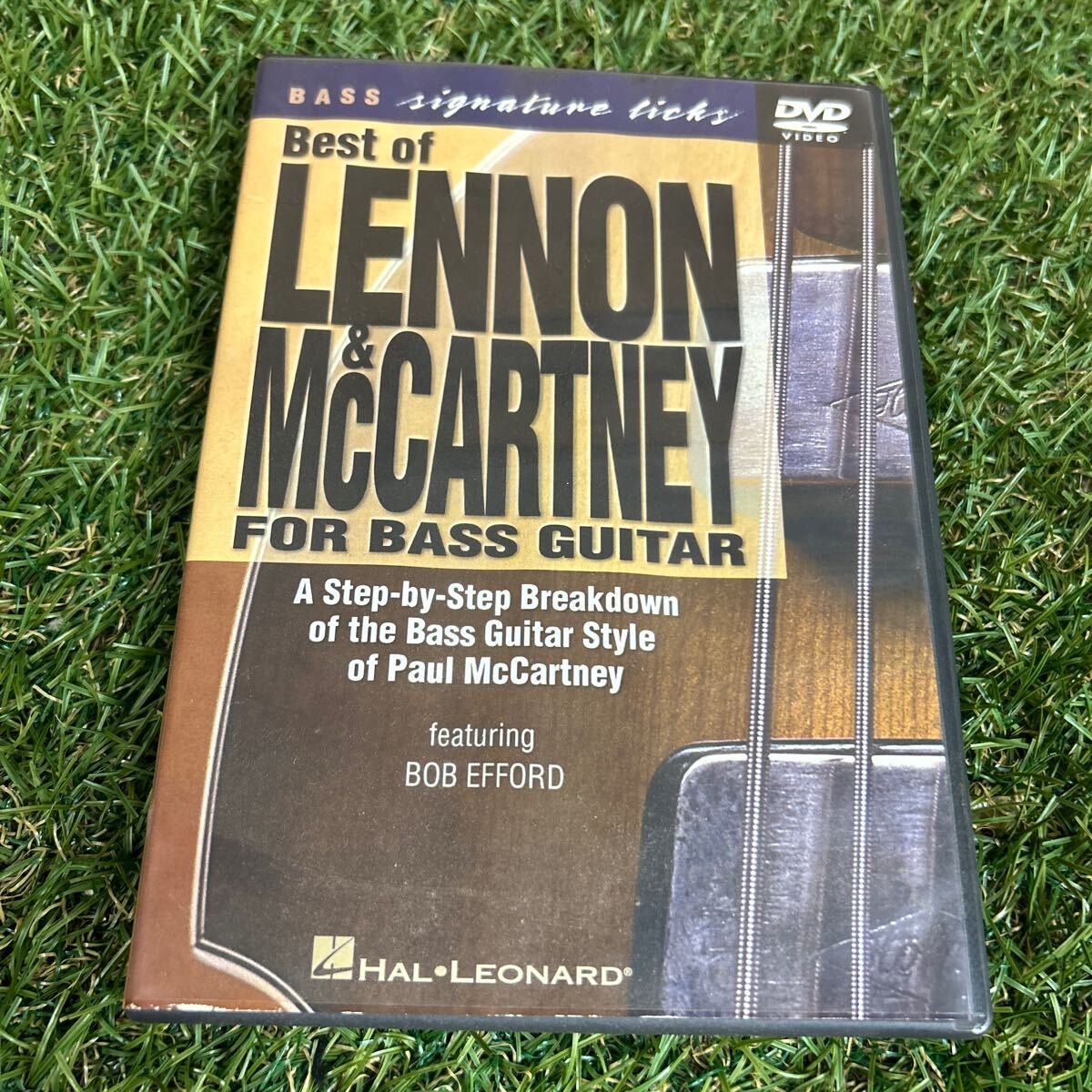 ポール・マッカートニーのベースギター・スタイルを解説した、ベースギター教則DVD「Best of LENNON & McCARTNEY FOR BASS GUITAR」拍卖