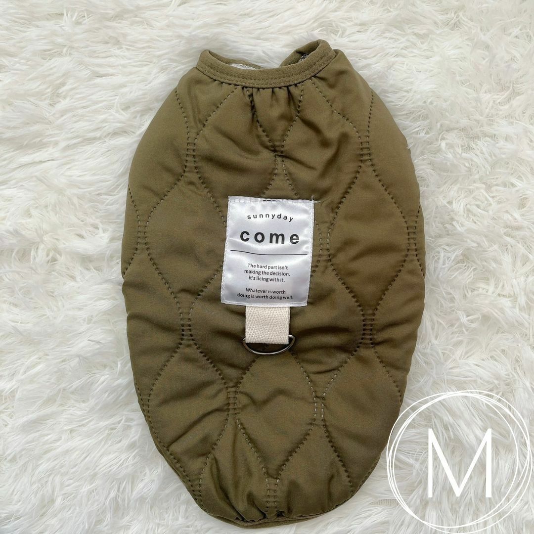 人気 ドッグウェア 犬服 カーキ M キルティング ダウンベスト モコモコ 防寒拍卖