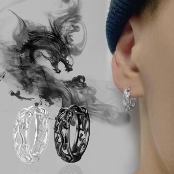 ピアス フープ シルバー ドラゴン 龍 透かし彫り 両耳用 メンズ レディース拍卖