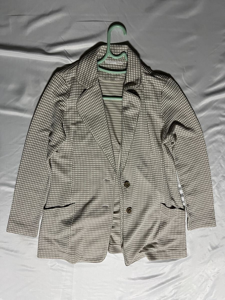 送料込■ドゥクラッセ DoCLASSE ブレザー サイズ S 2回着用 ポリエステル 100% 拍卖