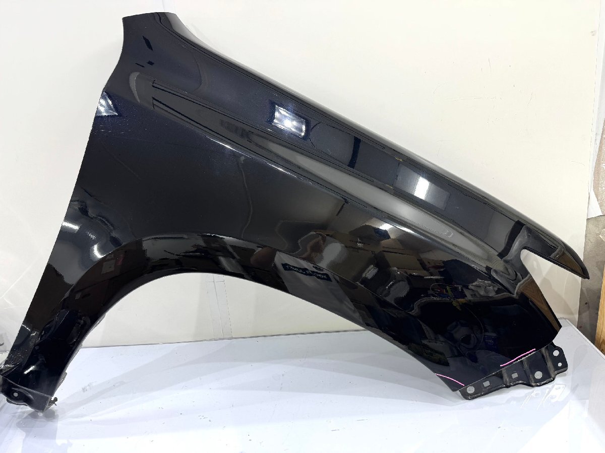 ランドクルーザープラド 150系 後期 TRJ150W/GDJ150W 純正フロントフェンダー 右 黒メタリック (FR16-83)拍卖