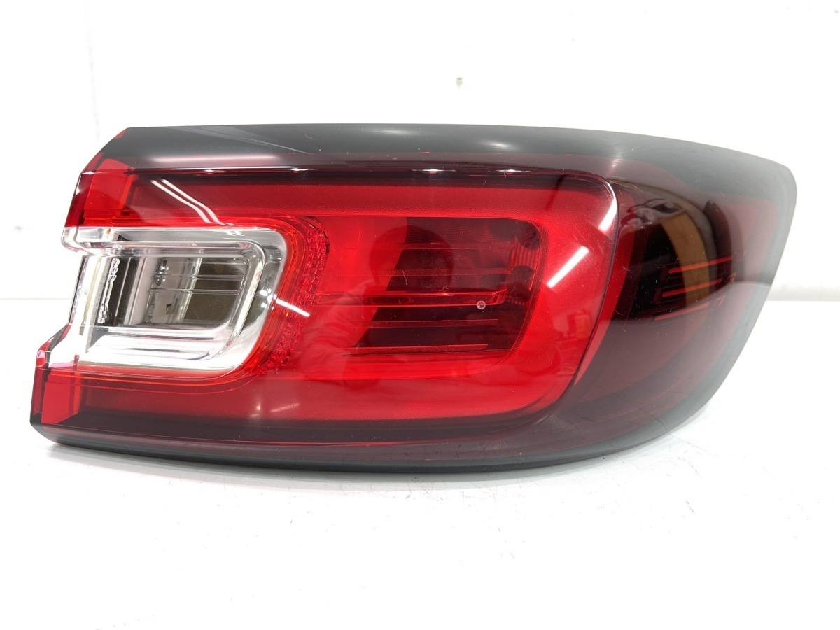 【良品】ルノー クリオIV 純正テ-ルライト 右 265504307 (Z23-6)拍卖