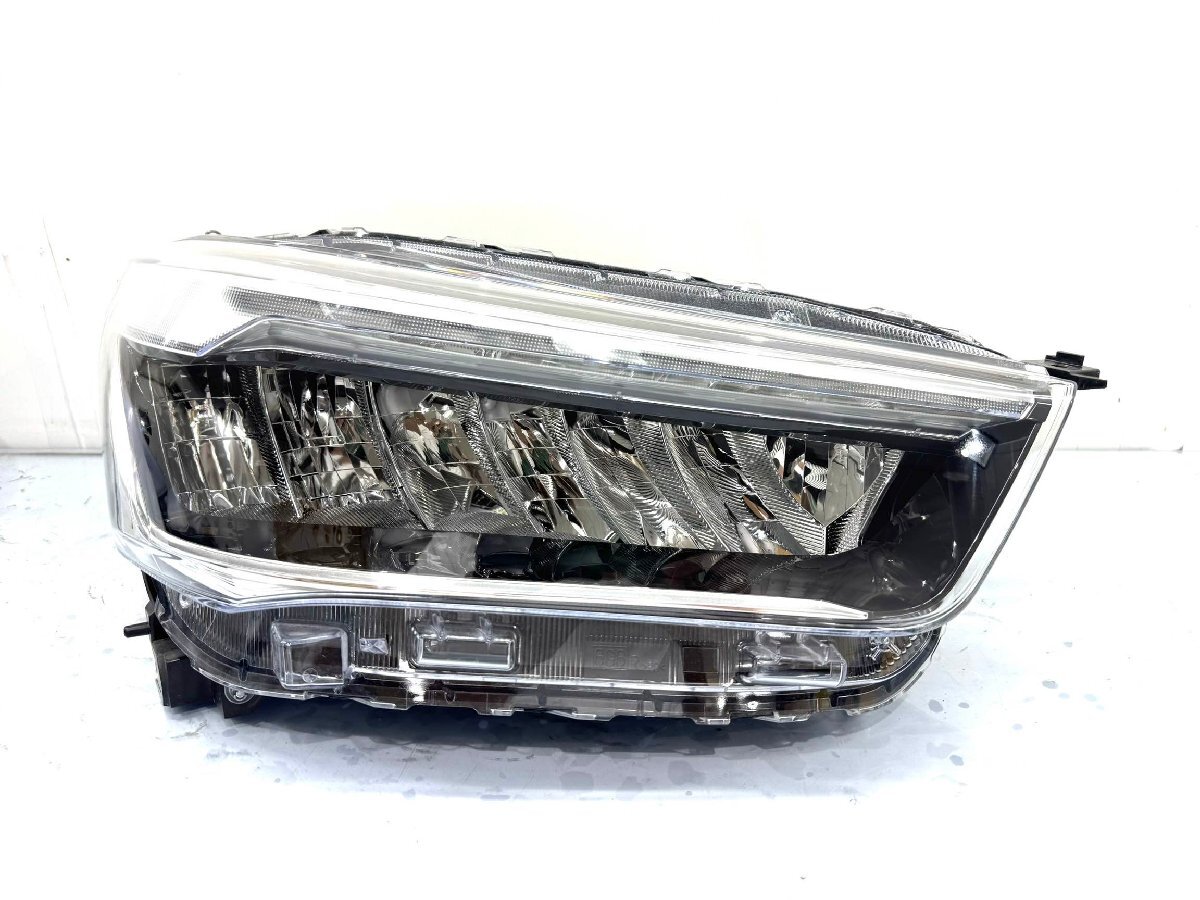 ★良品★ トヨタ ライズ A200A A210A 純正 右 LED ヘッドライト ICHIKOH1991 (Z24-97)拍卖