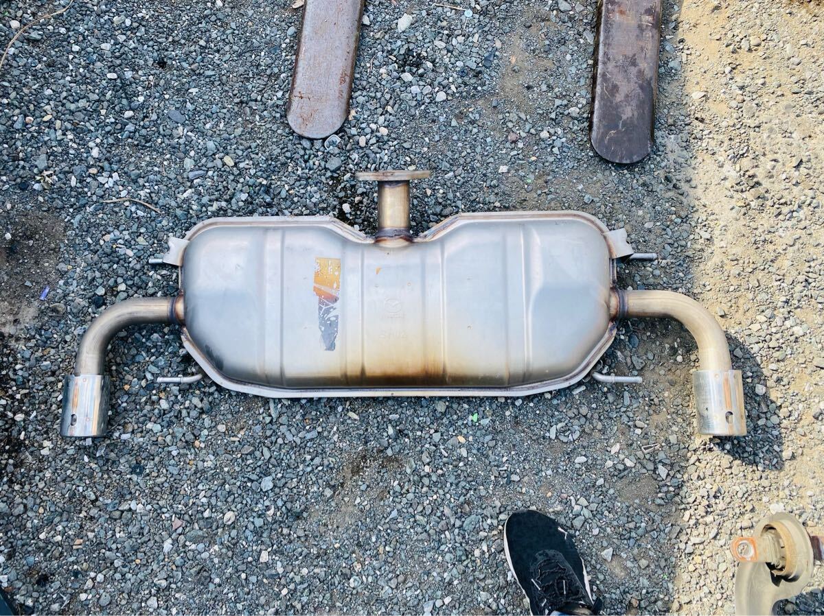 (43527) マツダ CX-5 KF2P 純正リアマフラー 送料は2980円(北海道/沖縄県はお問い合わせください)拍卖