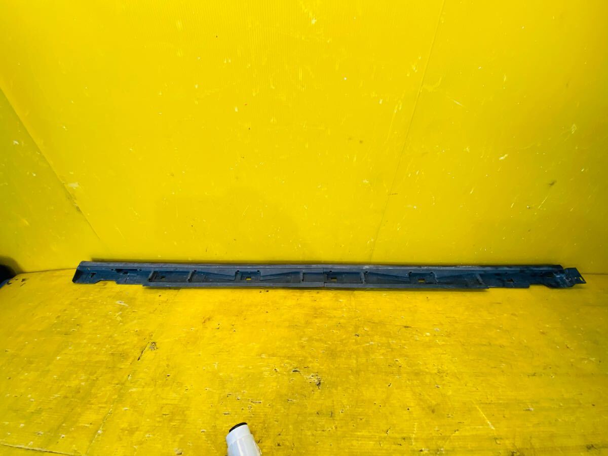 (43526) マツダ CX-5 KF2P 左サイドステップ 送料は2980円(北海道/沖縄県はお問い合わせください)拍卖