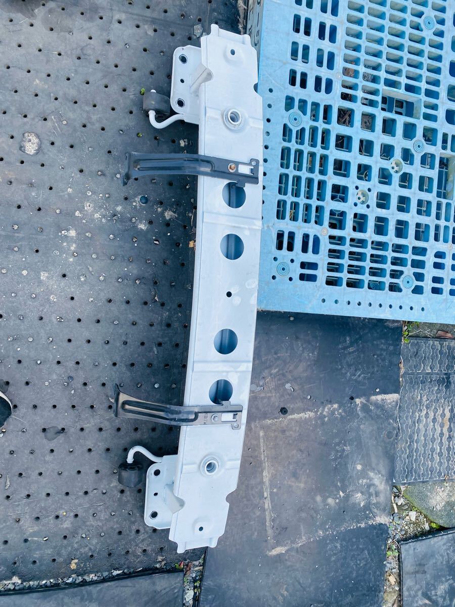 (43525) マツダ CX-5 KF2P リアホースメント 送料は2980円(北海道/沖縄県はお問い合わせください)拍卖