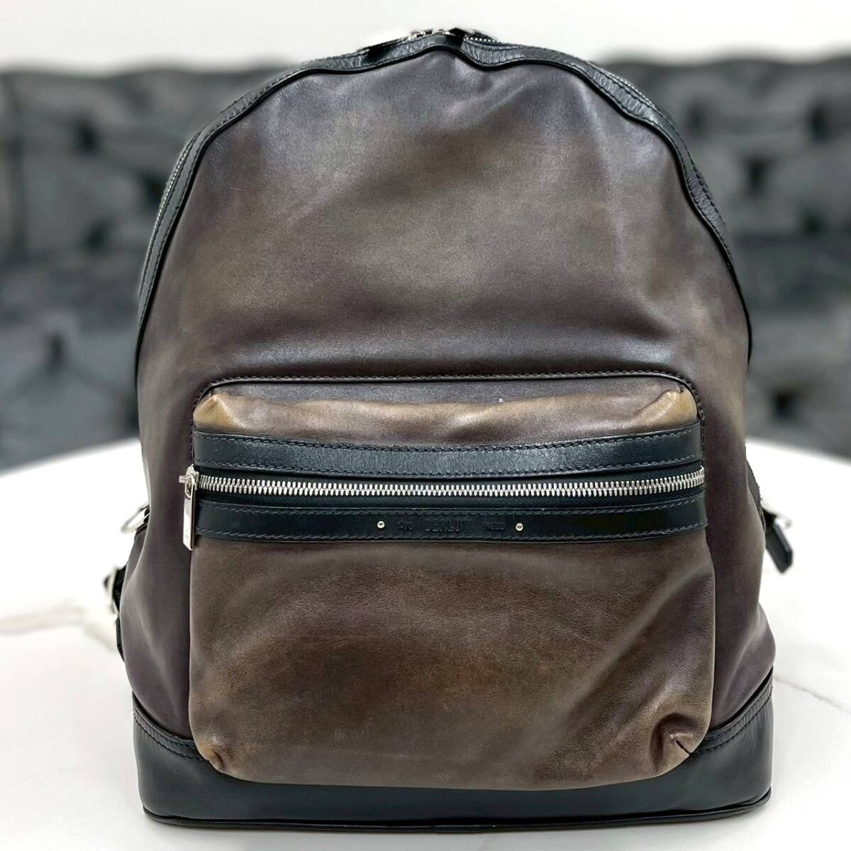 ベルルッティ タイムオフ レザー バックパック ブラウン×黒拍卖