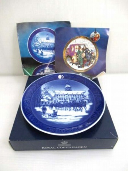ロイヤルコペンハーゲン RoyalCopenhagen イヤープレート 1992 プレート 高さ2.4×径18.3cm 箱入り 経年保管 中古■3拍卖