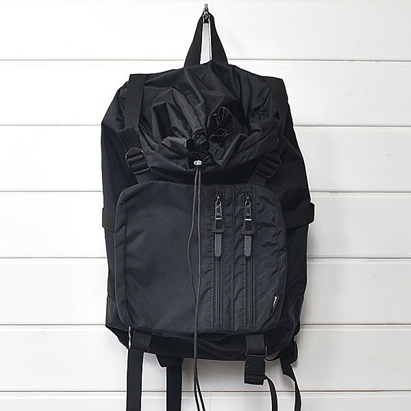 IGNOBLE イグノーブル リュックサック Wakefield Tragic Rucksack バックパック デイパック ブラック|25f0952拍卖