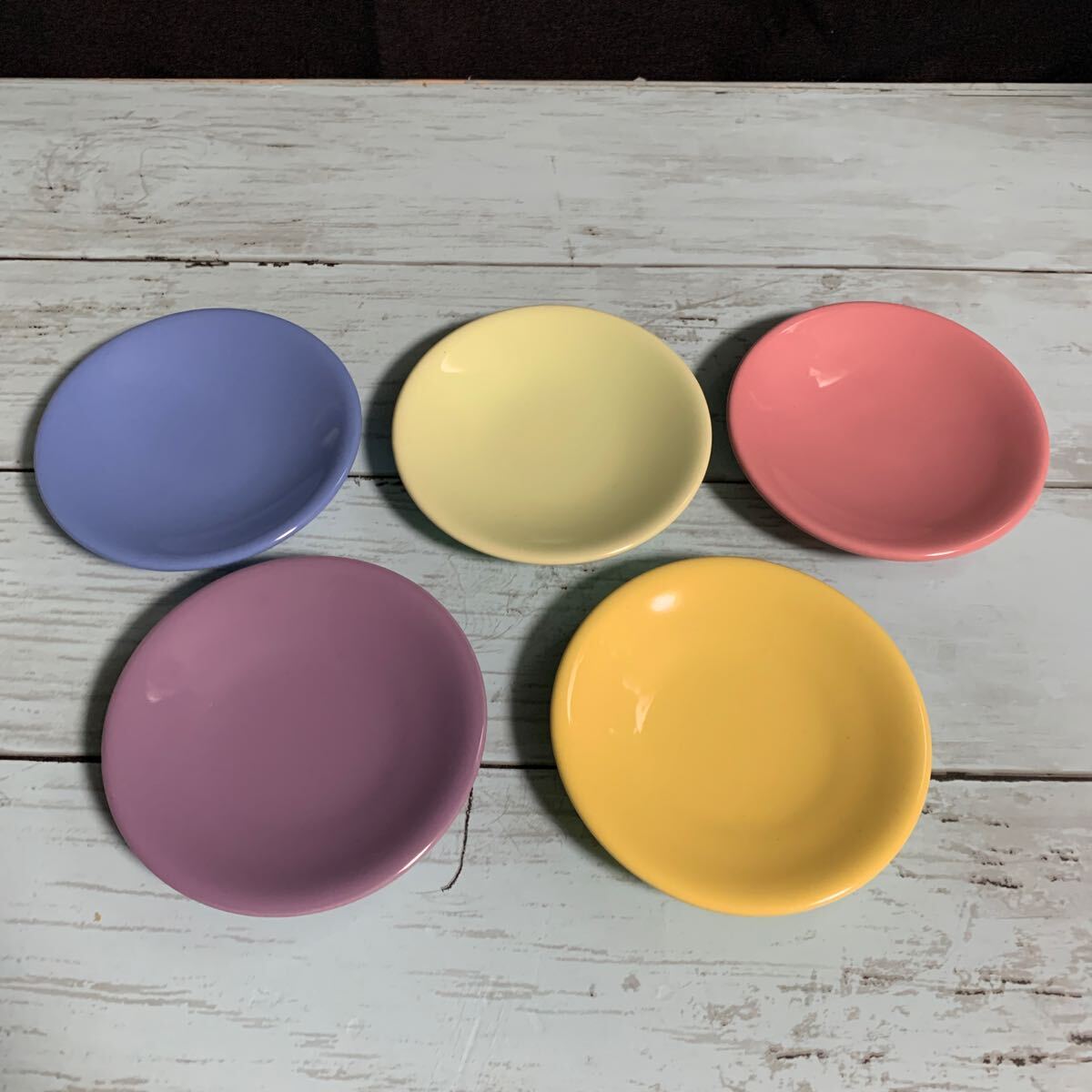 ungaro (ウンガロ) paris 皿 5枚セット 小皿 5色 (A-2334)拍卖