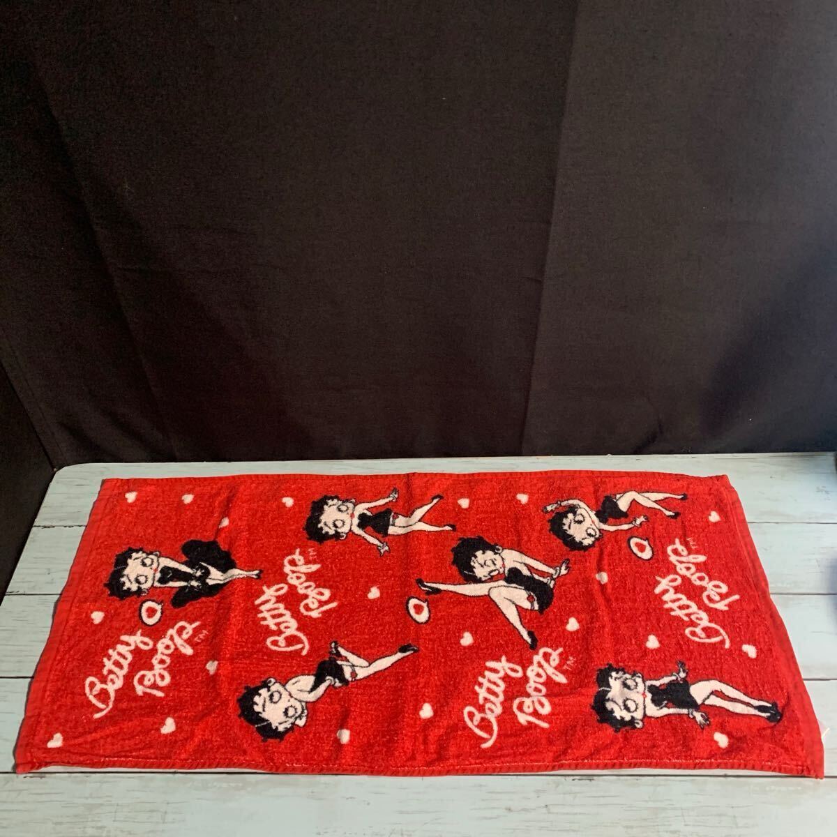 ベティーちゃん ベティブープ 2020 Betty Boop ベティ フェイスタオル 赤 タオル (A-2369)拍卖