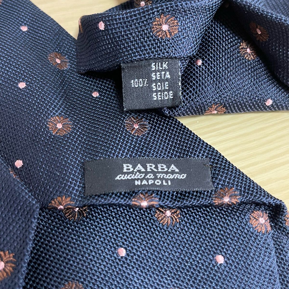 BARBA(バルバ)ダーク紺色茶丸ドットセッテピエゲネクタイ拍卖