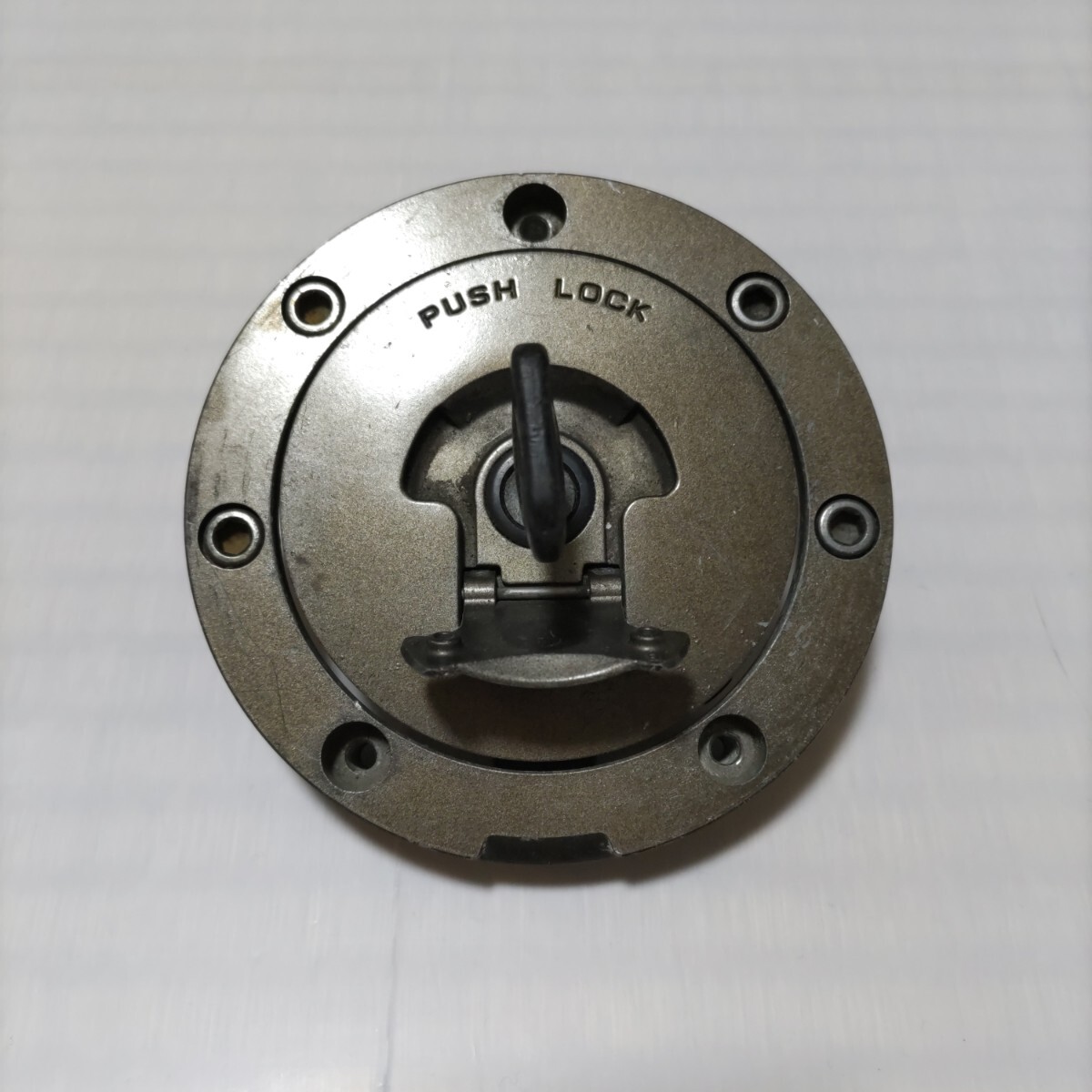 横浜発 NSR250R MC21 純正フューエルタンクキャップ ガソリンタンクキャップ ホンダ NSR ブロンズ タンクキャップ 純正キー拍卖