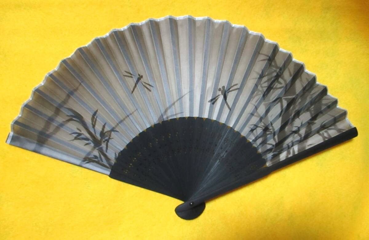 即決!【 竹 とんぼ 扇子 布タイプ 淡い系 】21㎝ 天然竹 和柄 せんす うちわ 浴衣 着物拍卖