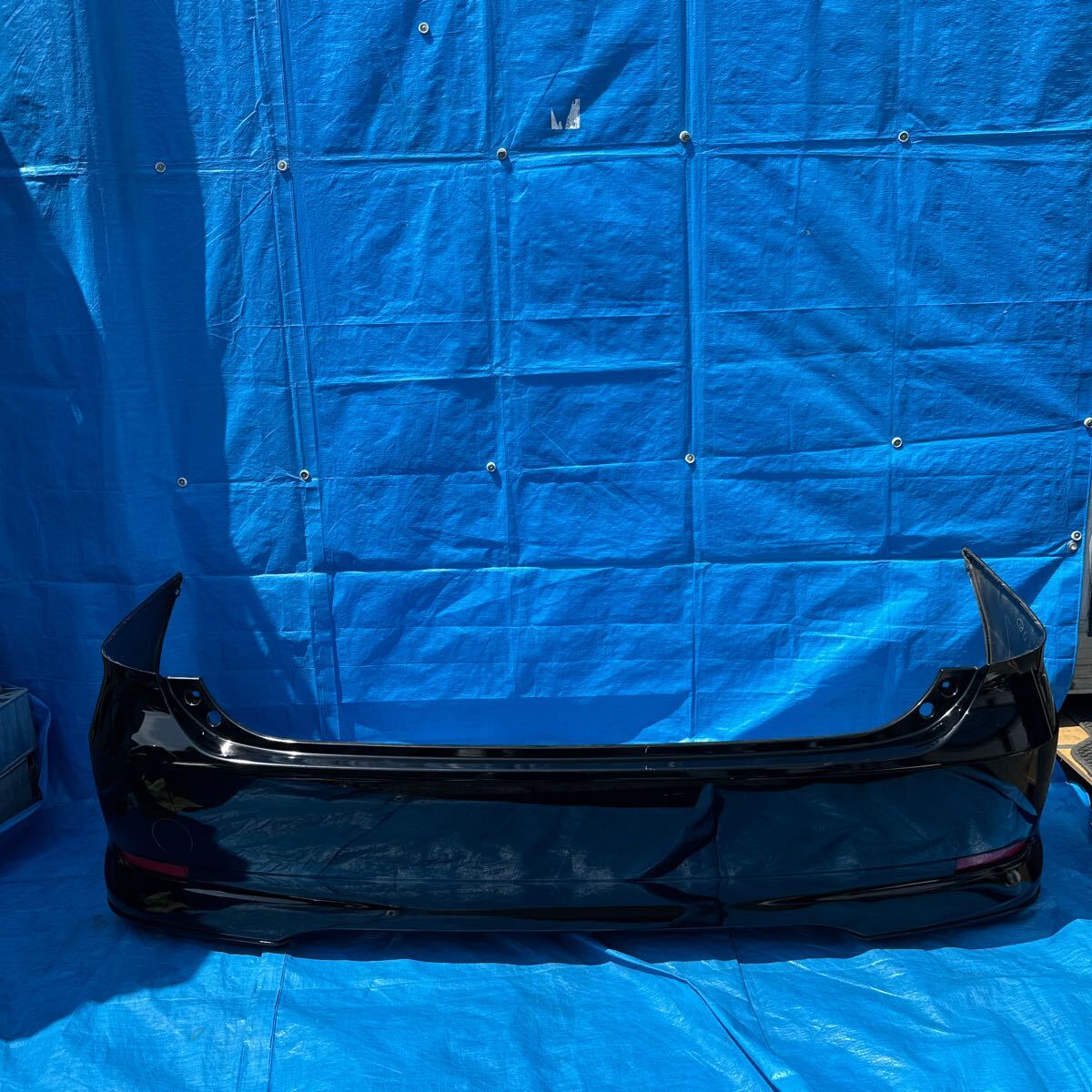 ◆トヨタ エスティマ《ACR50 ACR55 GSR50 GSR55 AHR20》純正 リアバンパー バックバンパー スポイラー付き カラー 202 52159-28560◆拍卖