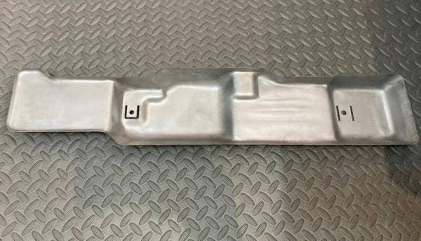 新品 純正品 SUBARU スバル ラジエーターカバー 取付ネジ2個付 レガシィ B13 インプレッサ G12 フォレスター S12 エクシーガ Y10拍卖