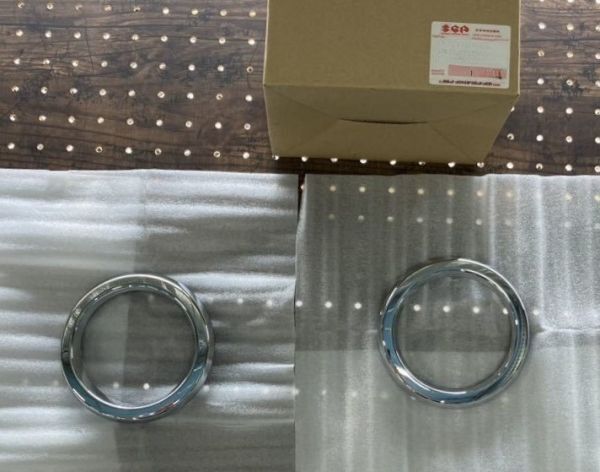 新品 純正品 SUZUKI スズキ フォグランプベゼル クロームメッキ 左右セット ハスラー MR52S MR92S拍卖