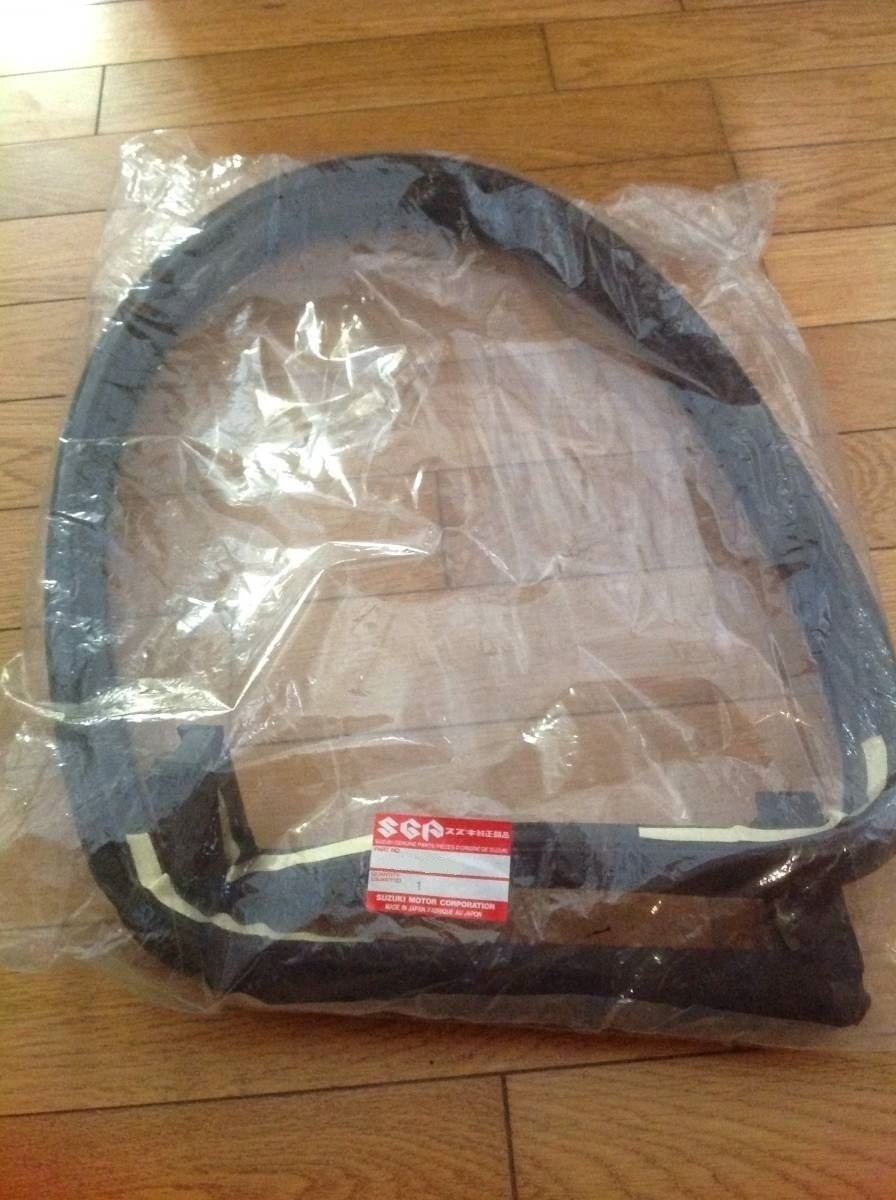 【未使用】スズキ 純正 EA11R EA21R カプチーノ リアピラー オープニング ウェザーストリップ ウェザストリップ ゴム モール SUZUKI 新品拍卖