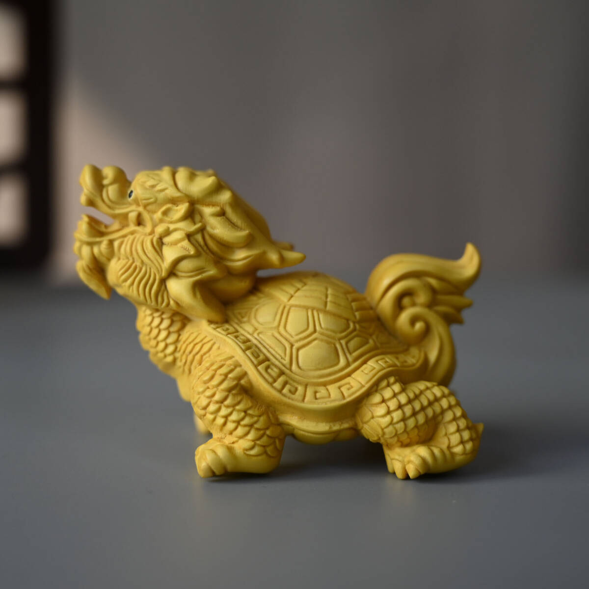 新品風水 龍亀(ロングイ)7cm 木彫り 置物 オブジェ 商売繁盛 開運グッズ 金運アップに 開運祈願 お守り 魔除け お礼 (桧木製)拍卖