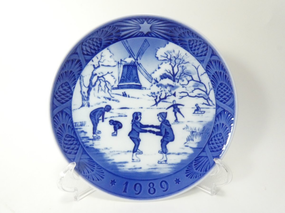 ☆ロイヤルコペンハーゲンイヤープレート1989 思い出のスケートリンク☆SYS28533拍卖