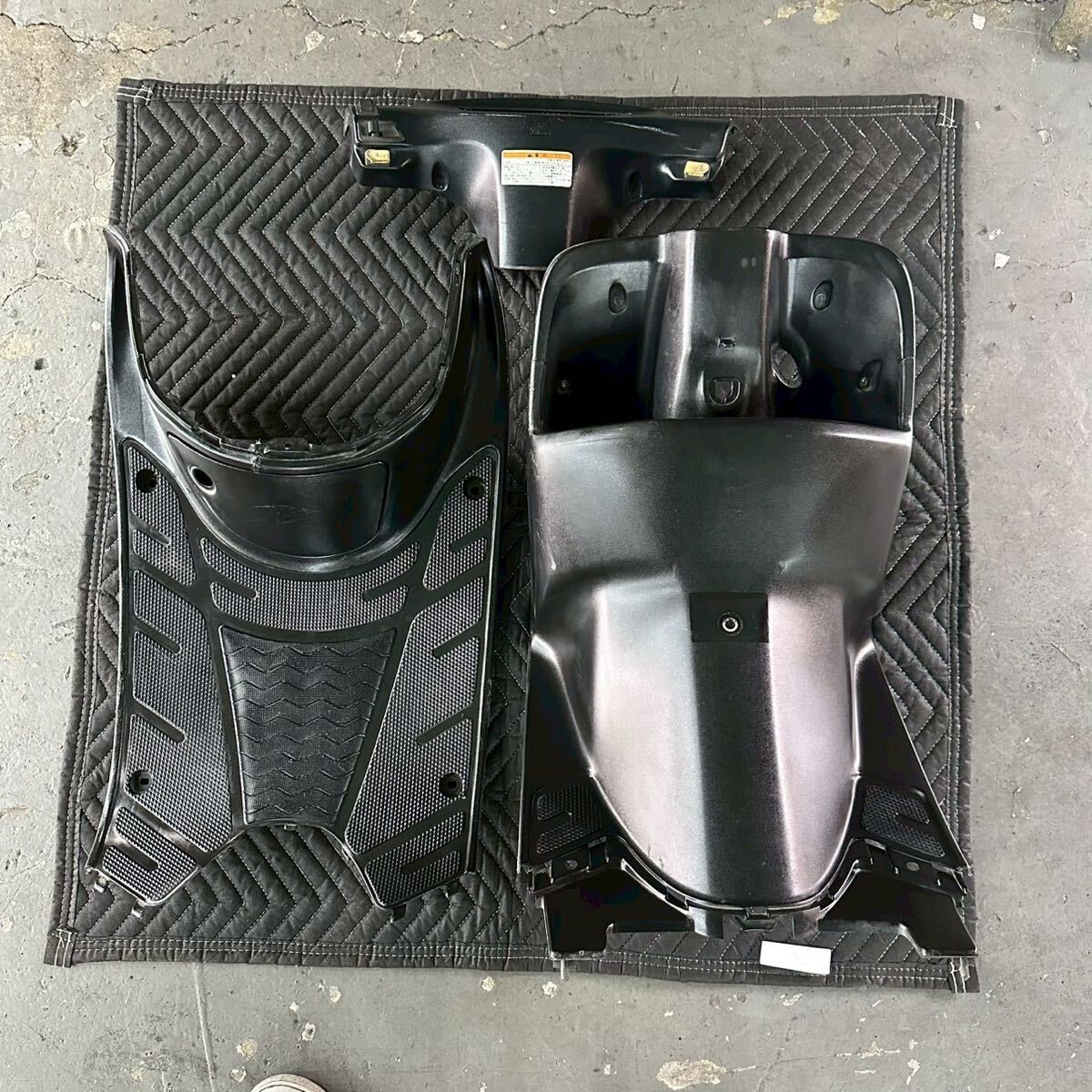 動画付A83 AF35 LIVE DIO ZX HONDA 純正 インナーカウルセット ステップボード メーターカウル 美品! AF34拍卖