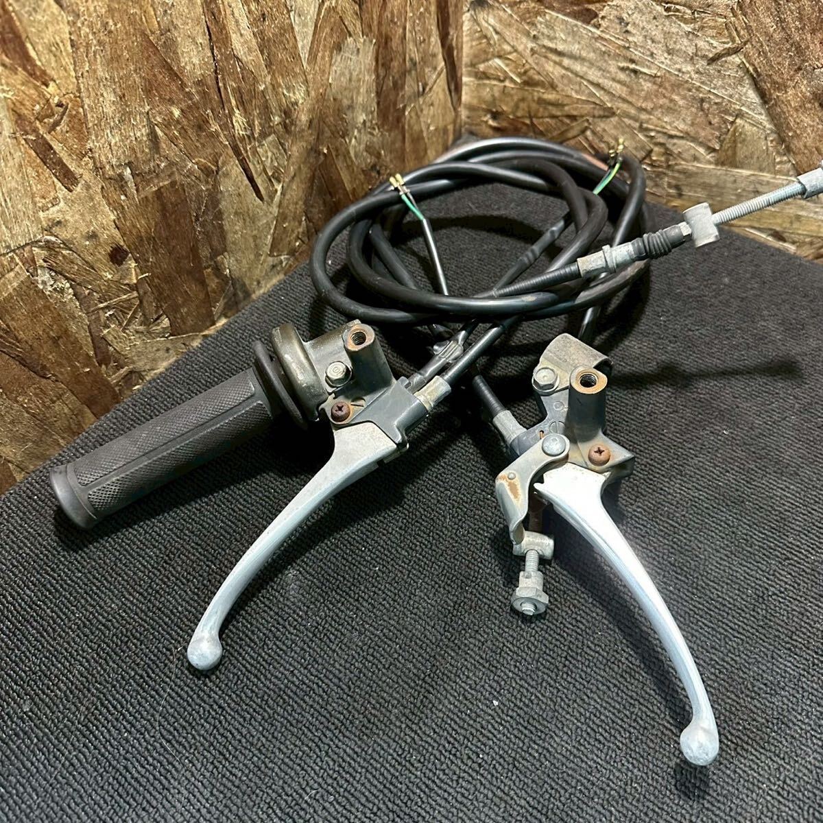 A88 AF27 スーパーディオ HONDA 純正 左右ブレーキレバー 前後ブレーキワイヤー スロットルセット 実働品 Dio AF28拍卖