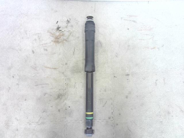 ヴォクシー DBA-ZRR80G リア 右 ショックアブソーバー V 8人 070 48531-28770 48531-80784拍卖