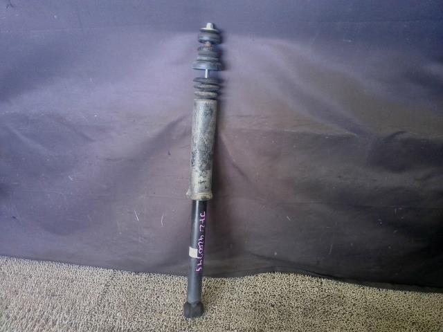 N-BOX + DBA-JF2 リア 左 ショックアブソーバー G ターボLパッケージ 2トーンカラースタイル 4WD B572P 52610-TY8-J030-M1 52610-TY8-J03拍卖