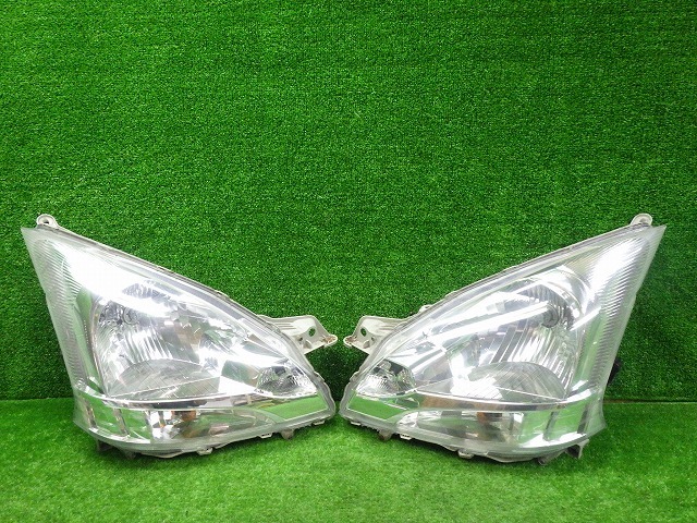 比較的綺麗 ダイハツ LA100S/LA110S ムーヴ 前期 ヘッドライト 左右 ハロゲン P9501 ラ レべ付 250531233拍卖