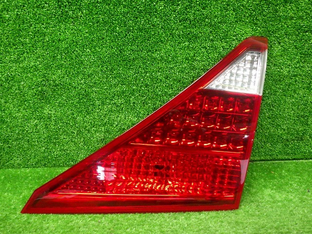 アルファード 右テールレンズ 内側 ANH GGH20/25 58-31 3 250610201拍卖