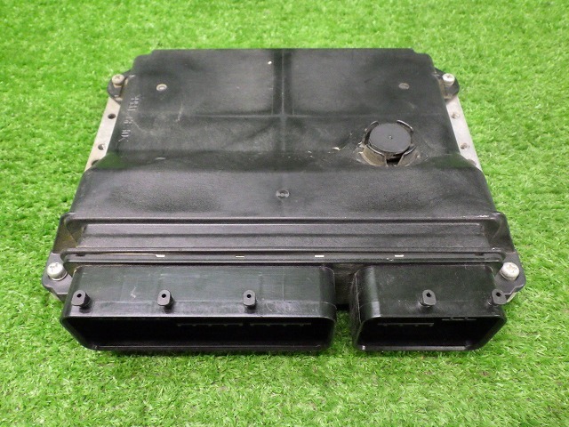 プレミオ エンジンコンピューター ZRT265 89661-20C90 250612241拍卖