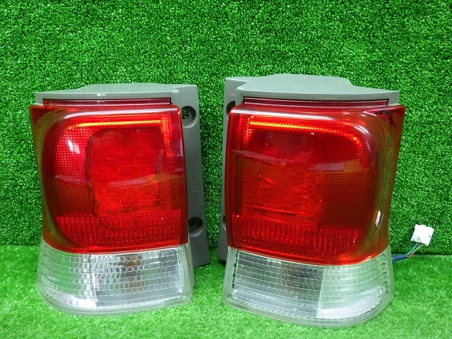 タントカスタム 後期 テールレンズ 左右 L375S/L385S D109 ダイハツ LED玉切れなし 250614242拍卖