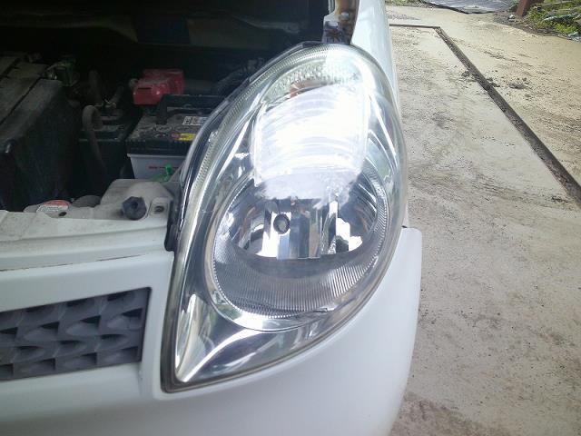 モコ DBA-MG22S 左ヘッドランプ/ヘッドライト 純正 ハロゲン レベライザー付 スタンレイ P6406拍卖