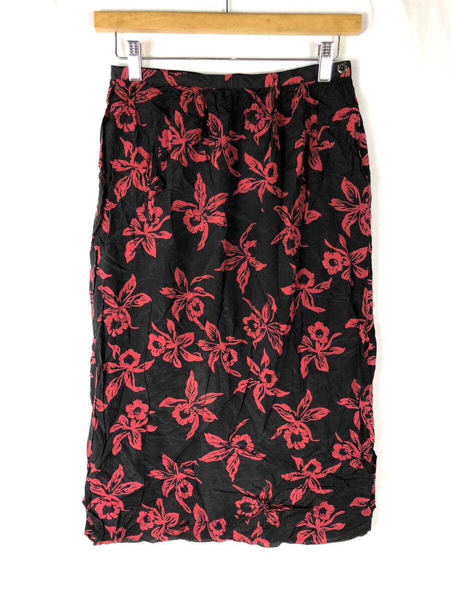 90's Calvin Klein カルバンクライン ひざ丈タイトスカート シルク 花柄 ウエスト約66㎝ 総丈約71cm ヒップ約94cm拍卖